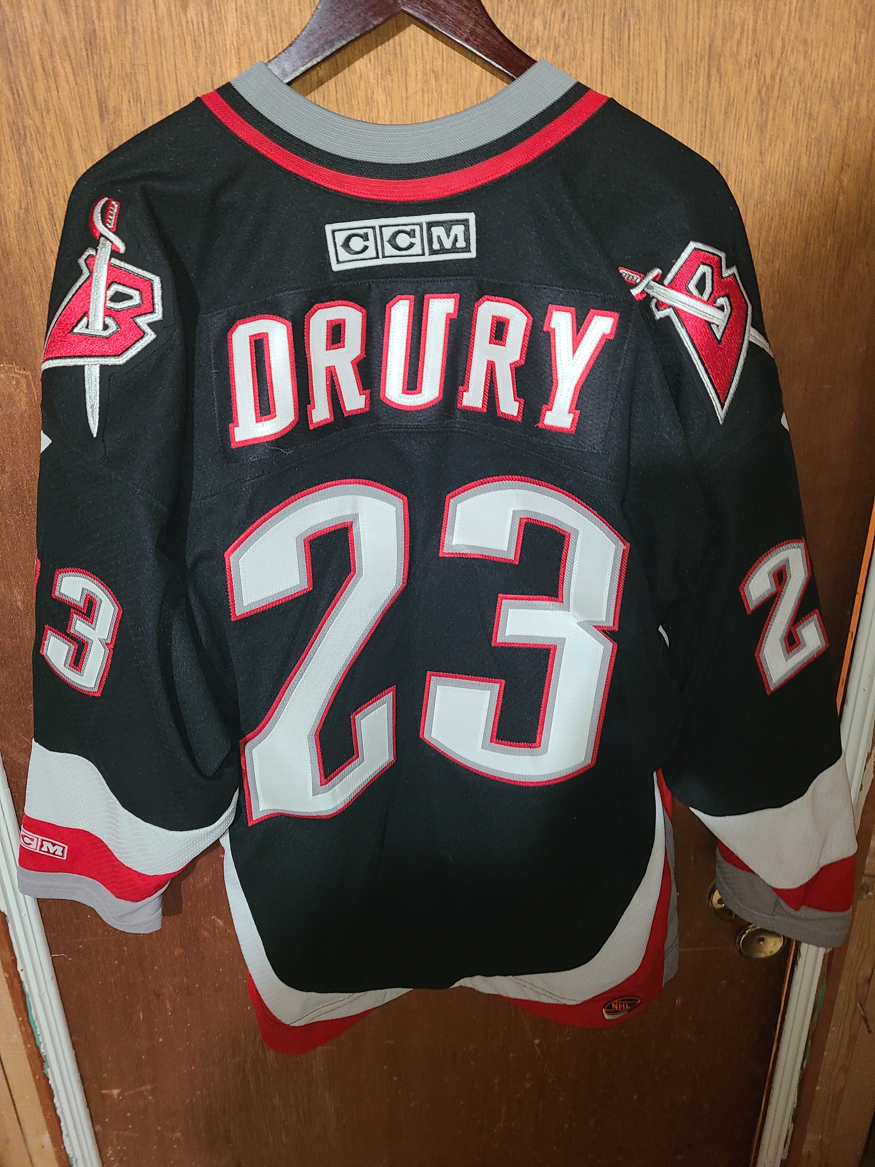 Chris Drury Jersey NHL Fan Apparel & Souvenirs for sale