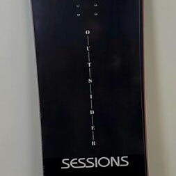 New $600 Sessions "Outsider"  Snowboard 154cm, Bindings also available