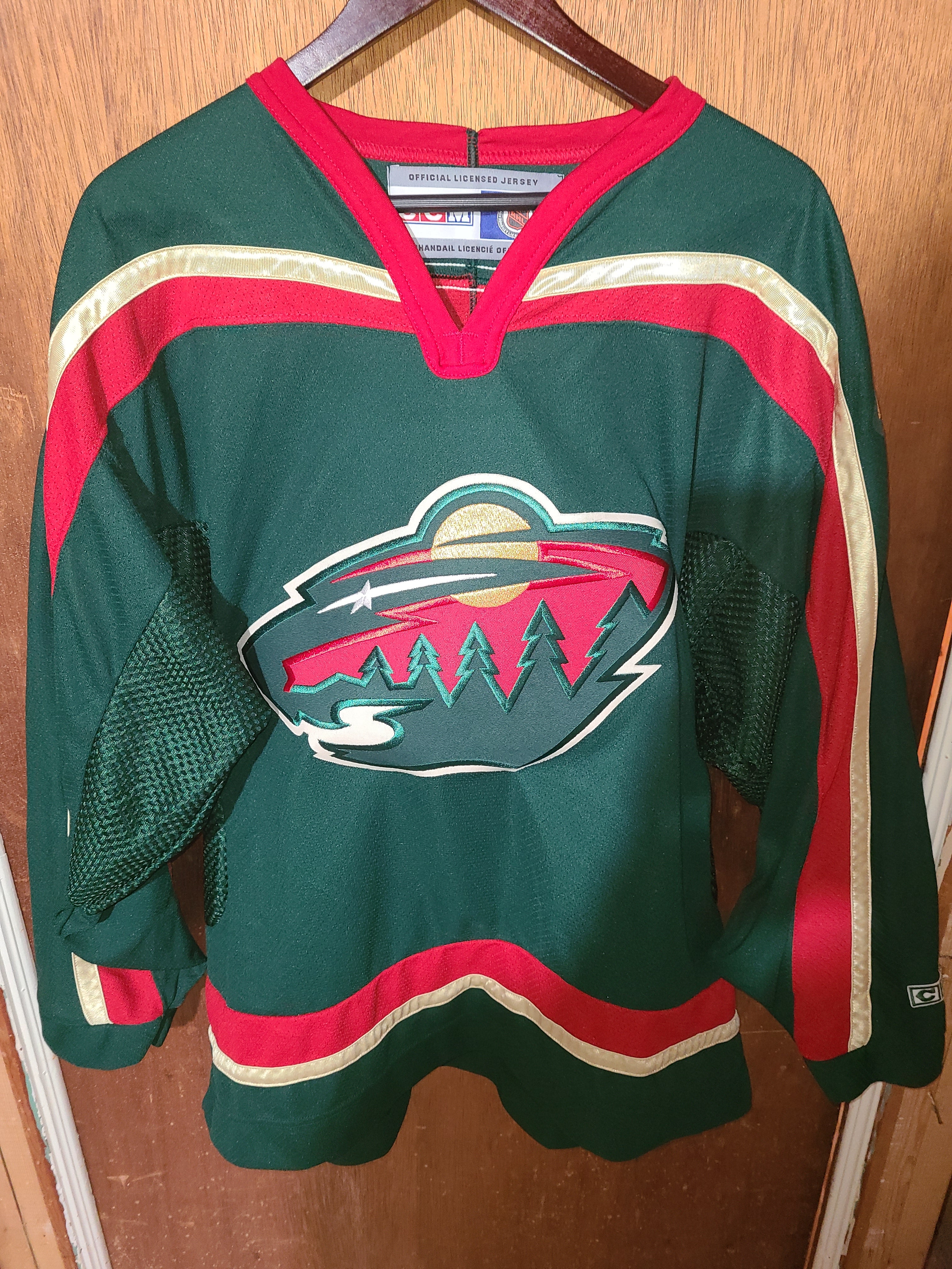 CCM, Shirts, Minnesota Wild Vintage Ccm Green Hockey Jersey Size Large