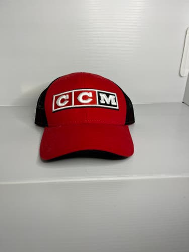 CCM Canada Trucker Hat Like New