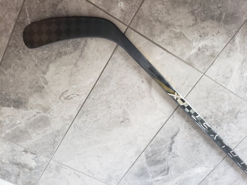 New Senior True Right Handed Catalyst PX Hockey Stick TC2