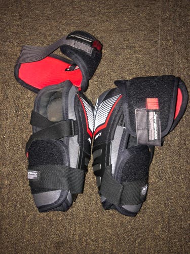 Used Extra Large CCM JetSpeed FT370 Elbow Pads