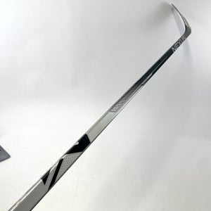 Used Right Handed Bauer Nexus Geo | 102 Flex | Heel Curve | Grip | X18