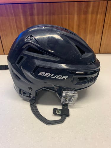Medium Bauer Re-Akt 150 Hockey Helmet Navy