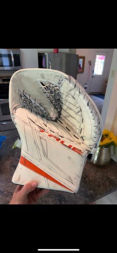 Used Regular True Goalie Glove