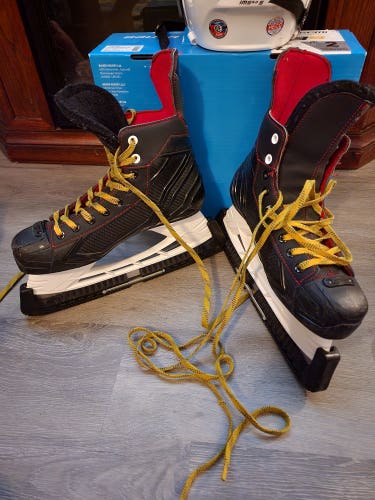 Senior Used Bauer Ns Hockey Skates Regular Width Size 8