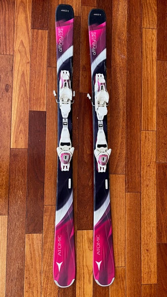 Used Women's 2016 Atomic 148 cm All Mountain Affinity Pure Skis With Bindings Max Din 10