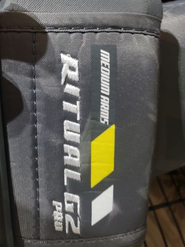 Used Medium Warrior G2 PRO Goalie Chest Protector