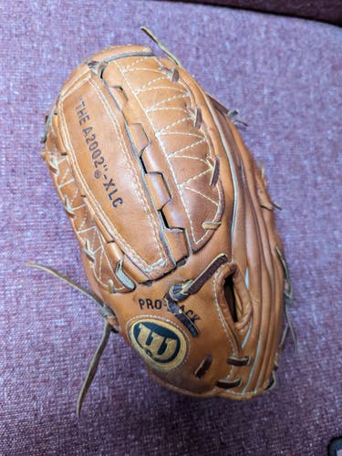 BASEBALL - Vintage Made in USA - Wilson A2000 XLC Baseball Glove- 1980