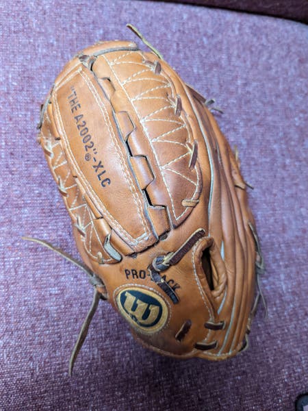Wilson　A2000 米国製 Made in USA BASEBALL - Vintage Made in USA - Wilson A2000 XLC Baseball Glove