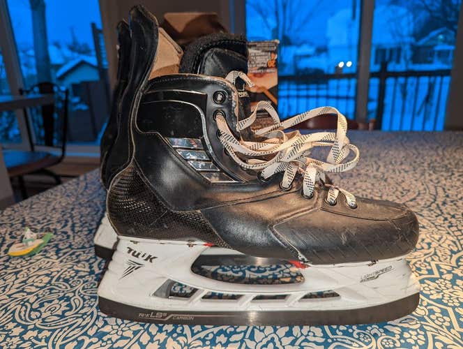 Senior Used True Pro Custom Hockey Skates Regular Width Pro Stock Size 11