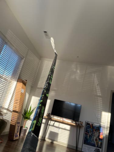 Senior Left Hand P28  Ag5nt Hockey Stick