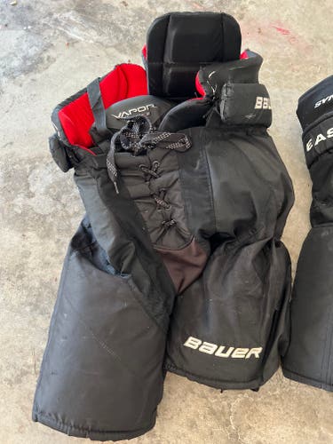 Senior Used Medium Bauer Hockey Pants