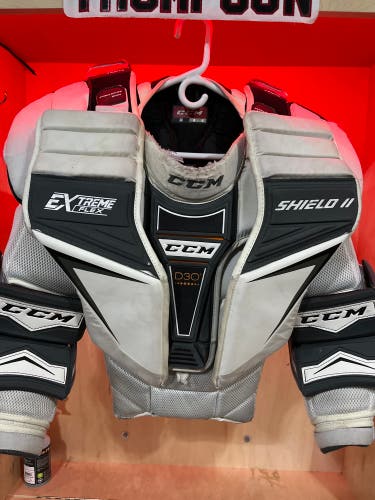 Used Medium CCM  Extreme Flex Shield 2 Goalie Chest Protector
