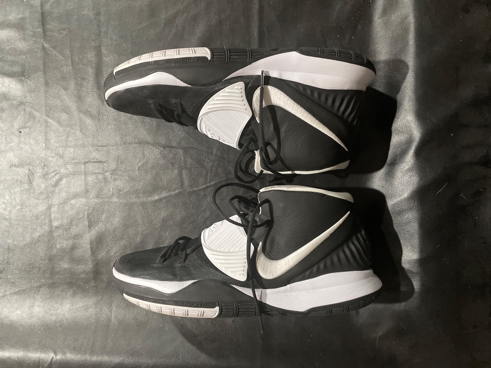 Used Men's 16.5 (W 17.5) Nike Kyrie 6 Shoes