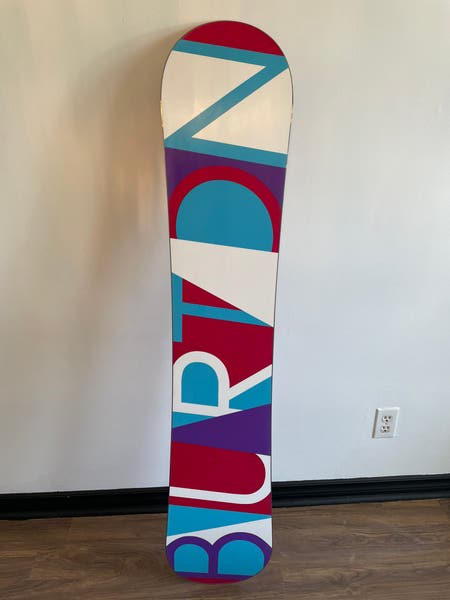 Used Burton FEELGOOD FLYING V 144cm All Mountain Snowboard