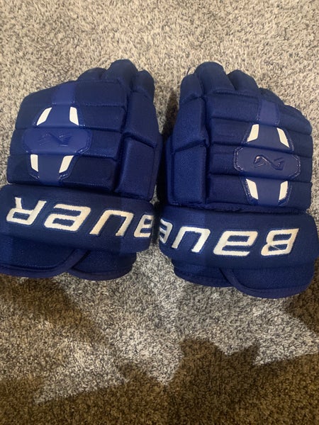 Used Bauer 12" Nexus 2900 Gloves