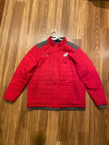 Wisconsin Badgers Under Armour Team Issued COLDGEAR Winter Jacket Men’s XL