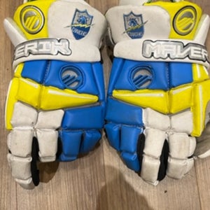 Maverik M3 Connecticut Chargers Lacrosse Gloves