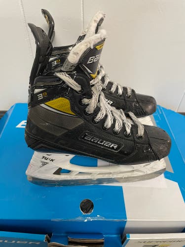 Used Bauer Size 4.5 Supreme 3S Pro Hockey Skates