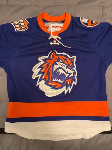 Bridgeport Soundtigers Youth CCM Jersey
