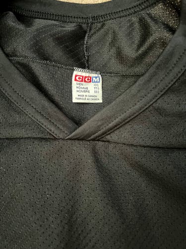 Black XXL CCM Jersey