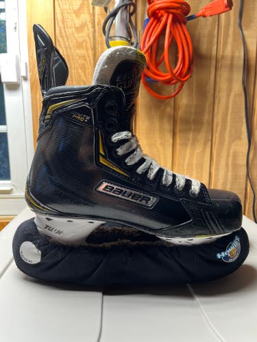 Used Bauer Regular Width Size 6.5 Supreme Ignite Pro+ Hockey Skates