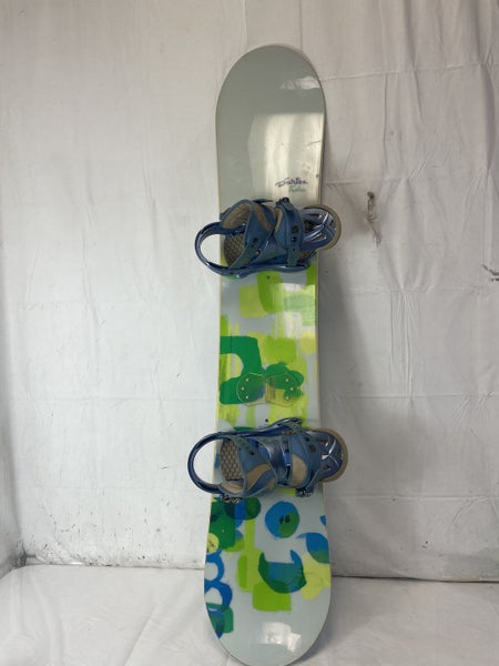 Used Burton Feather 140 Cm Womens Snowboard Combo W S M Stiletto Bindings