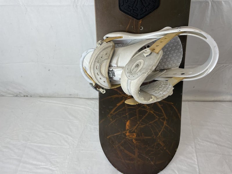 Used Burton Troop 146 Cm Womens Snowboard W Burton Stiletto