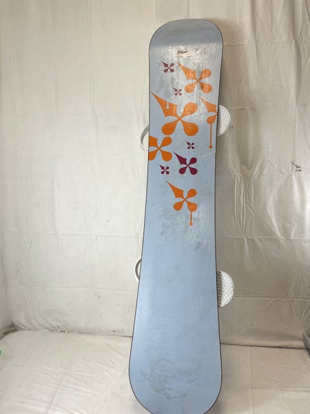 Used Burton Troop 146 Cm Womens Snowboard W Burton Stiletto