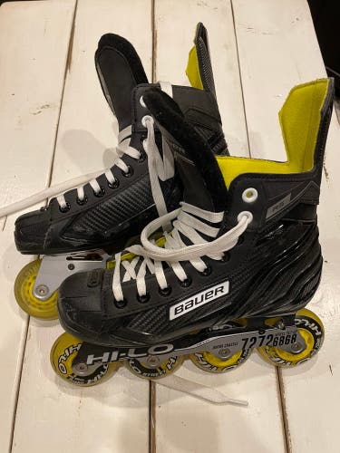 Bauer RS Junior size 4 regular width roller hockey skate