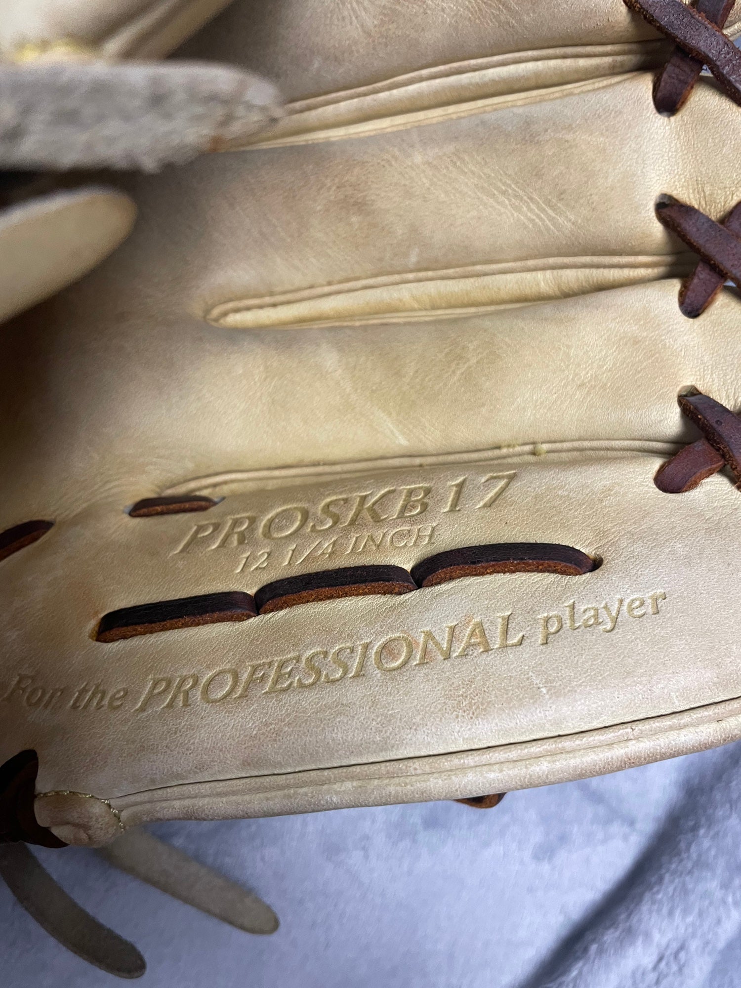 Rawlings Pro Preferred Kris Bryant Model 12 1/4”