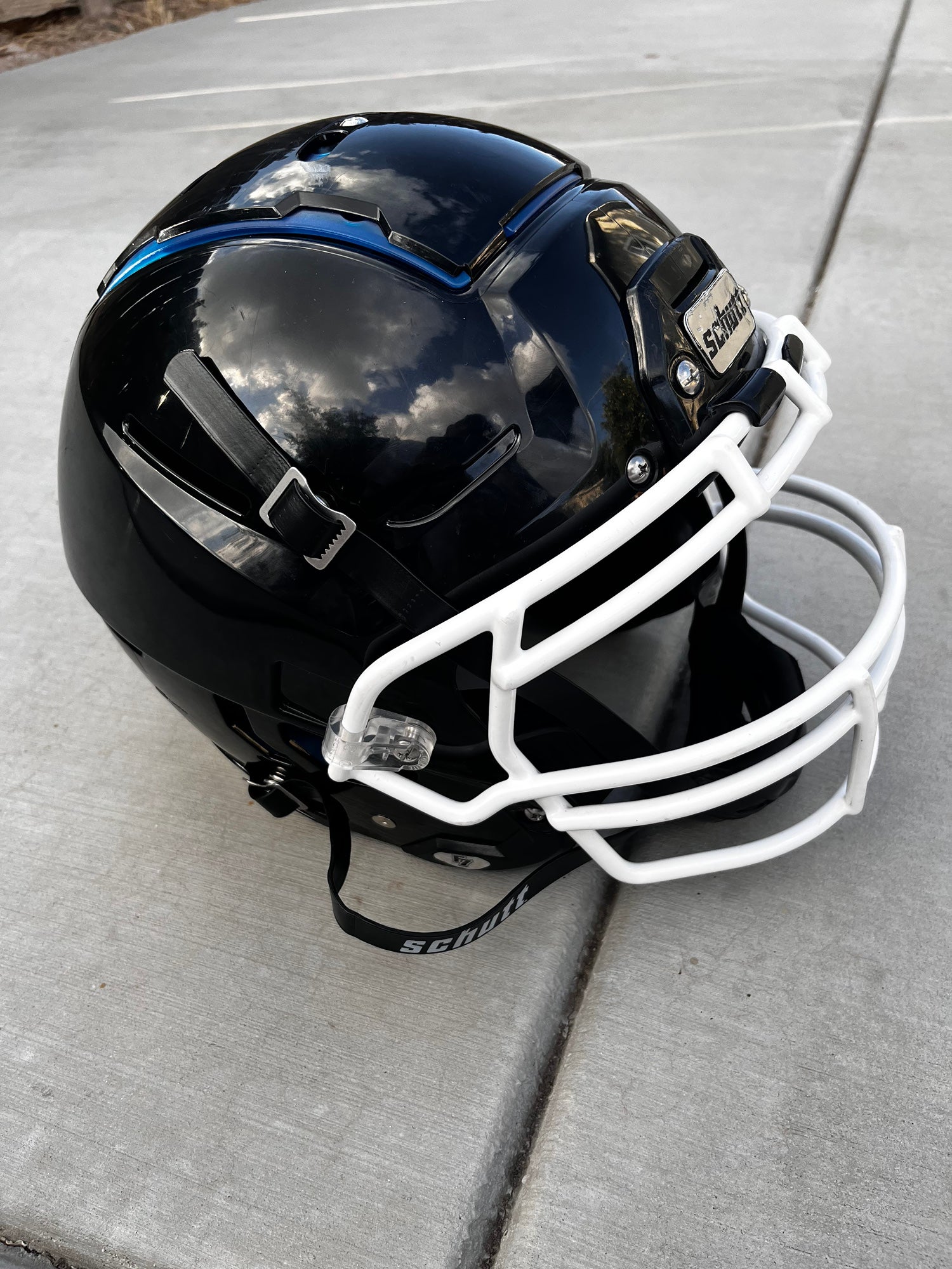 SCHUTT F7 UR2 アメフト ヘルメット シャットF7