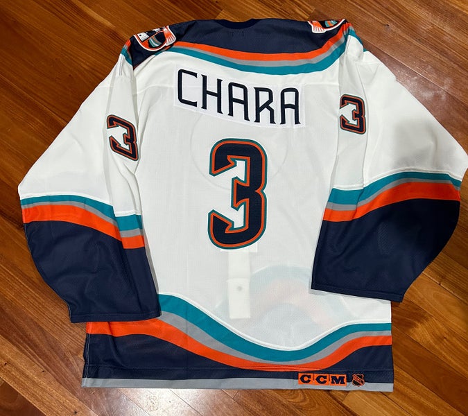 Zdeno Chara New York Islanders signed LOOSE #3 WHITE Jersey Number | YSMS
