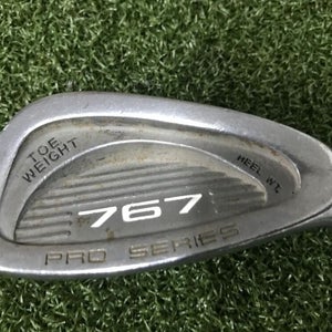 767 Pro Series Pitching  Wedge / RH ~35" / Regular Steel / Nice Grip / dj2740