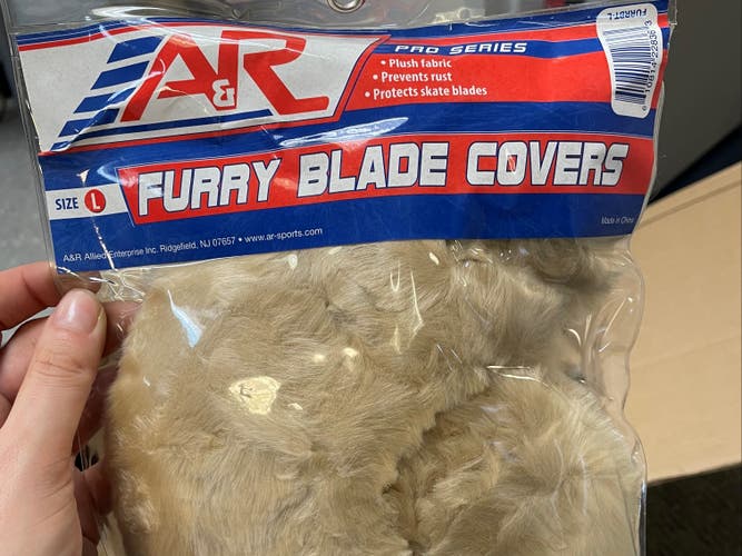 NEW A&R FURRY BLADE COVERS LARGE
