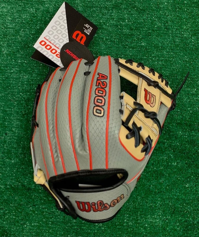 A2000 Dustin Pedroia 11.75” Glove for Sale in Corona, CA - OfferUp