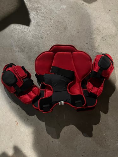 Used Small CCM Yflex Goalie Chest Protector