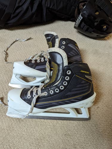 Senior Used Bauer Supreme One.7 Hockey Goalie Skates Regular Width Size 10.5