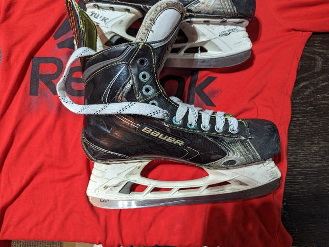 Senior Used Bauer Vapor X100 LE Hockey Skates Regular Width Size 8