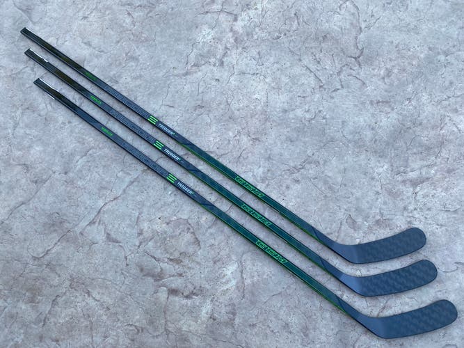 3 PACK CCM RibCor Trigger 4 Pro Stock Hockey Stick Grip 100 Flex Left HEEL MAX 3416