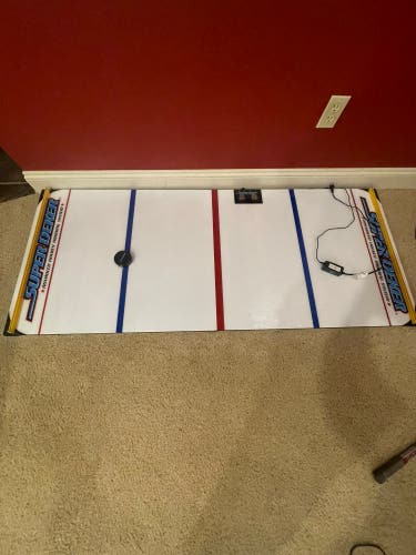 Super Deker Hockey Training