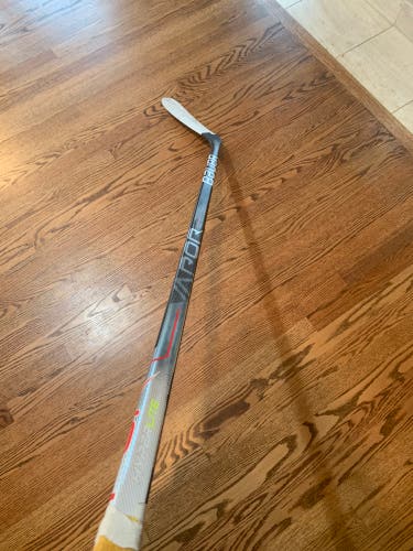 New Left Hand Vapor Hyperlite Hockey Stick