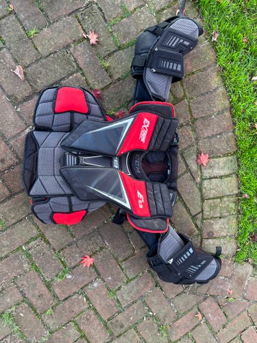 Used Small CCM Extreme Flex Shield E2.9 Goalie Chest Protector