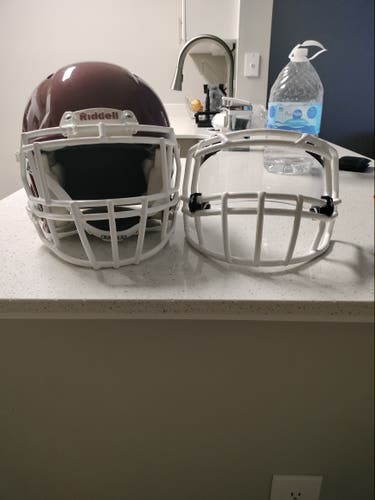 Adult Used Large Riddell Speed Icon Helmet