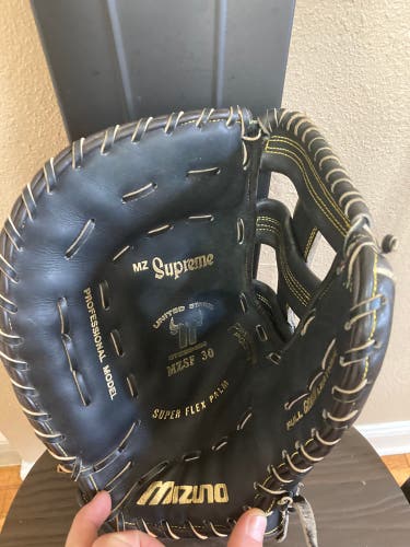 Mizuno MZ Supreme Pro Model 1st Base Mitt-13.5’ LHT