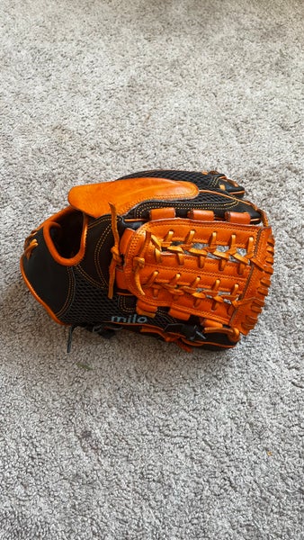 Gloveworks Baseball Glove 11.5” Steerhide