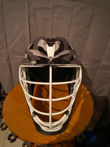 Player's Cascade S Helmet