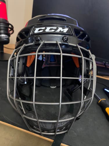 Used Senior size Medium CCM  FL90 Helmet