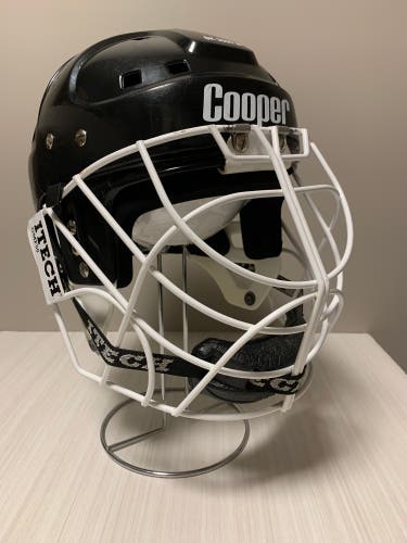 Cooper SK2000 SK 2000 Goalie Combo Mask & Itech GMF50 Cat-eye Cage